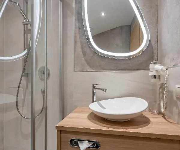 Residenz Allegra Апарт-отель 3*