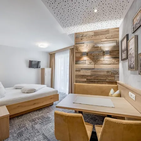 Residenz Allegra 3* Ζόλντεν
