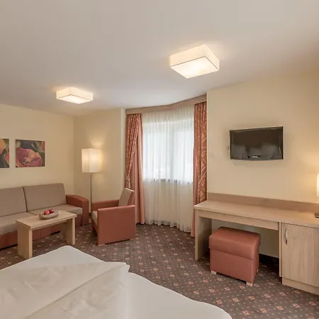 Residenz Allegra 3* זולדן