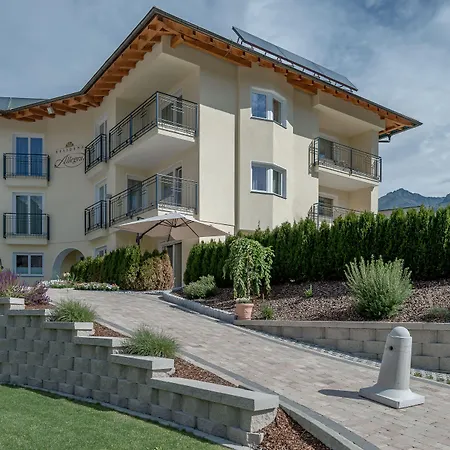 Ξενοδοχείο με διαμερίσματα Residenz Allegra